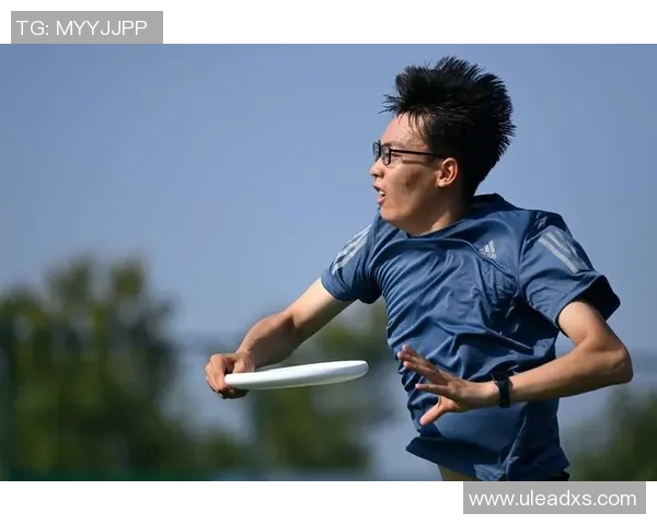 广州飞盘队在攀岩联赛中的战术表现分析与点评